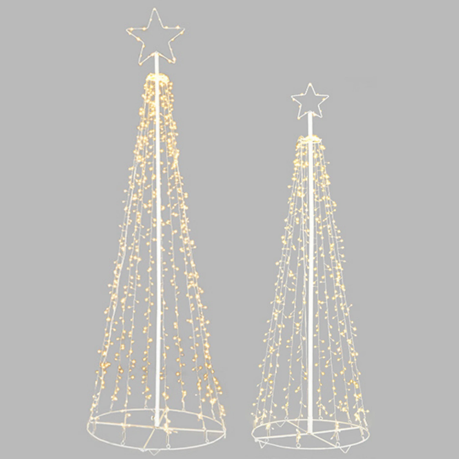 Raz 4.5' Or 6' Lighted Tree Outdoor Christmas Decoration 1 Raz 4.5' Or 6' Lighted Tree Outdoor Christmas Decoration