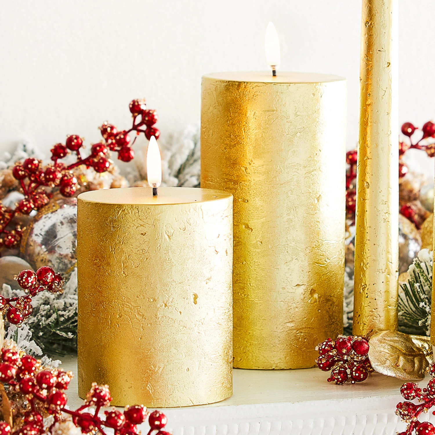 Uyuni 3" X 5" Or 7" Gold Texture Flat Top Flicker Flame Pillar Candle 1 Uyuni 3" X 5" Or 7" Gold Texture Flat Top Flicker Flame Pillar Candle